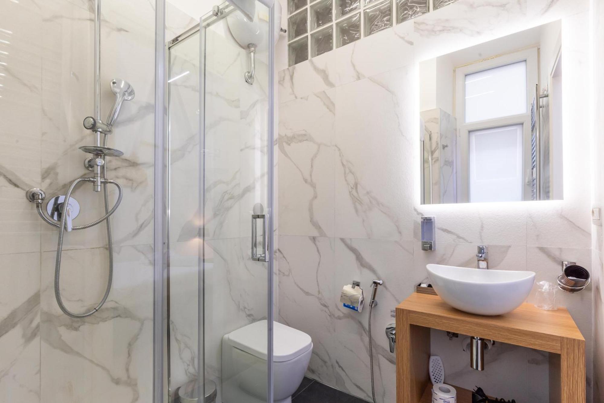 Cavour Luxury Rooms - Lr Collection Ρώμη Εξωτερικό φωτογραφία