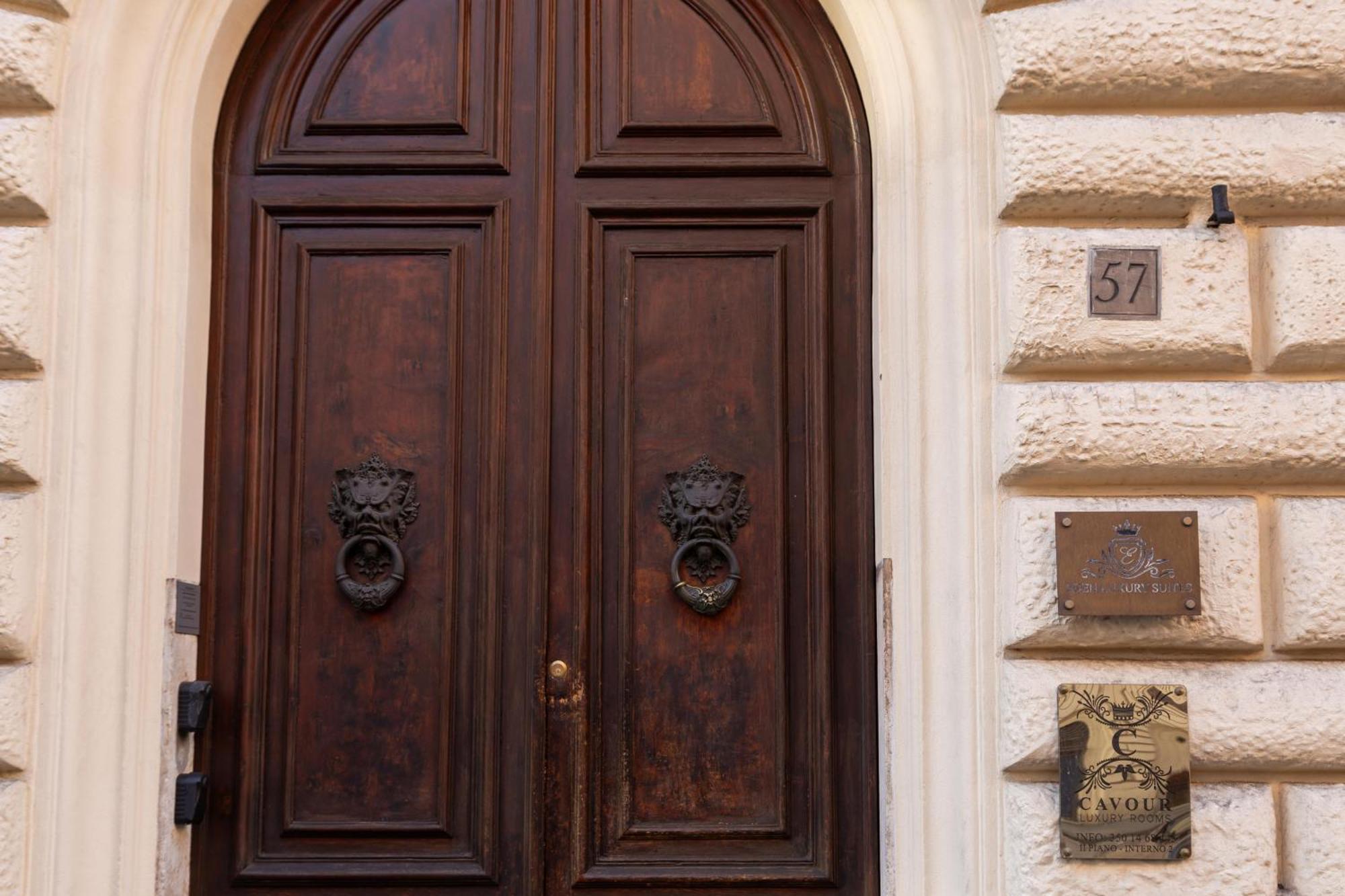 Cavour Luxury Rooms - Lr Collection Ρώμη Εξωτερικό φωτογραφία