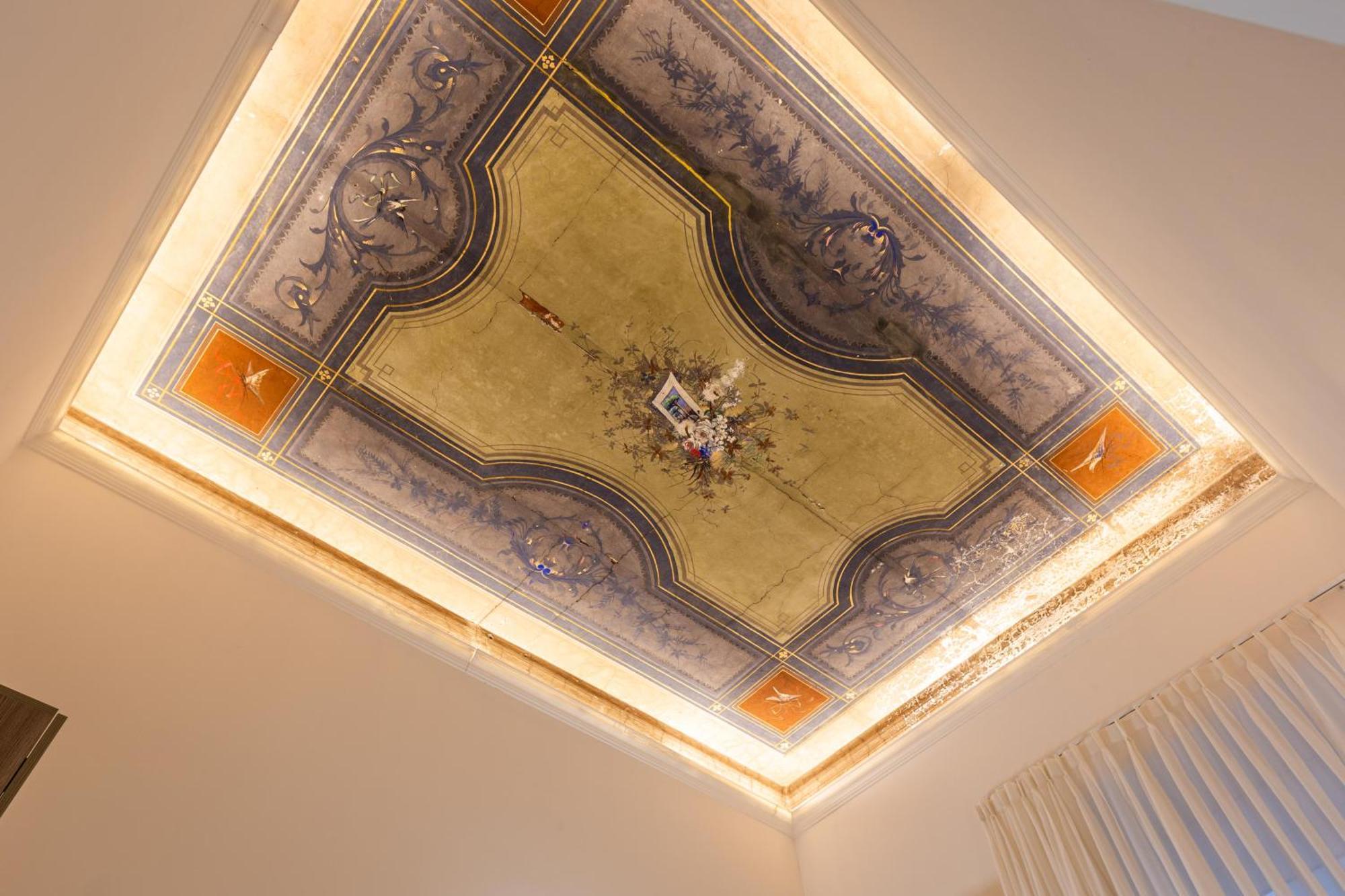 Cavour Luxury Rooms - Lr Collection Ρώμη Εξωτερικό φωτογραφία